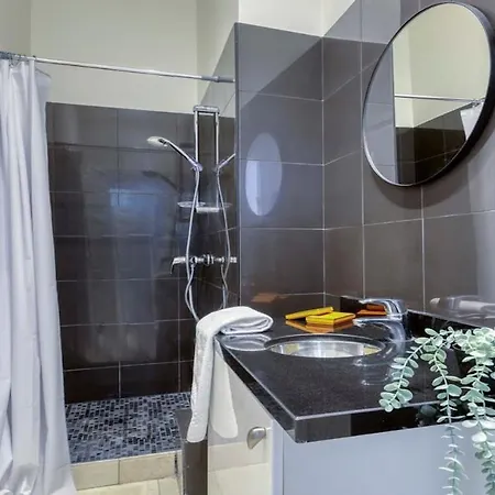 Renovated, Amazing & Huge Flat Of 200 Sqm 16 Apartman